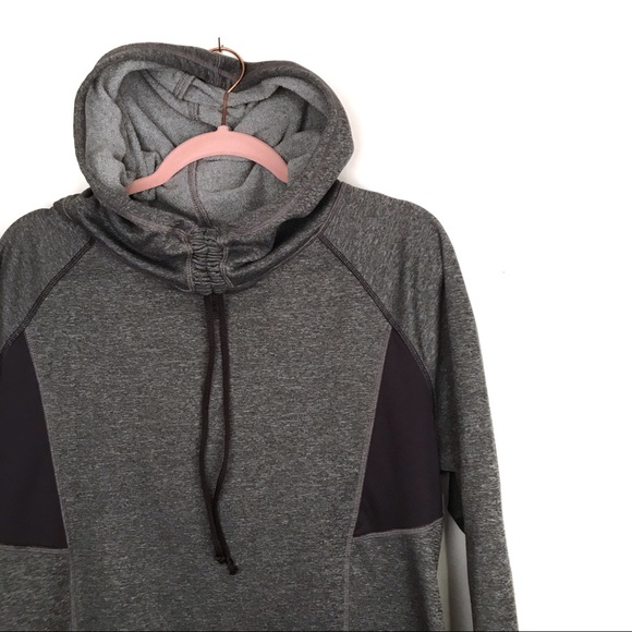 Champions woman’s grey hoodie Size XL - Picture 2 of 4